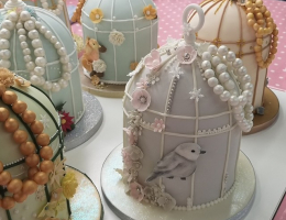 2-Sunday Vintage Christmas Birdcage