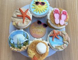 Beach vibes cupcake platter