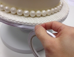 Cake decorating tips - Finishing Touches