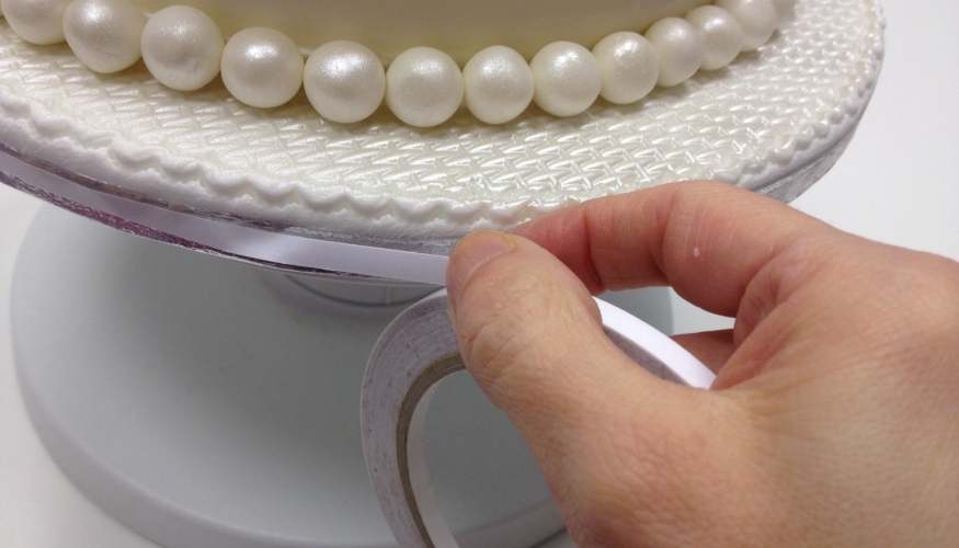 Cake decorating tips - Finishing Touches
